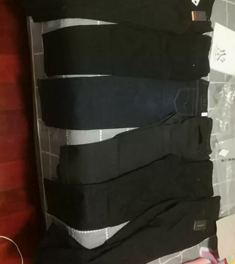 男士休闲裤，家人在百货商场卖货后的库存，尺...