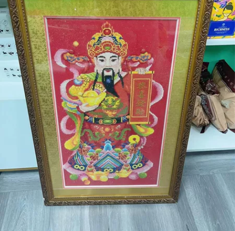 财神刺绣画，尺寸4580cm，已装裱号，回...