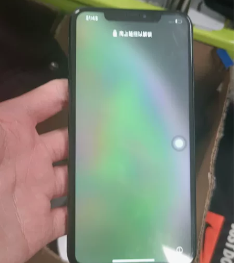 x  max  64g卡贴机  换过国产屏...