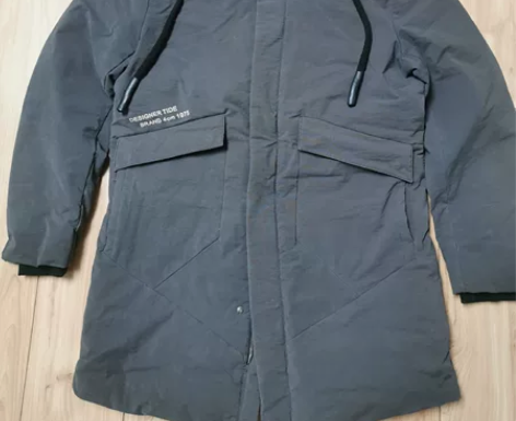男士4cm品牌中长羽绒服，180码，有穿着...