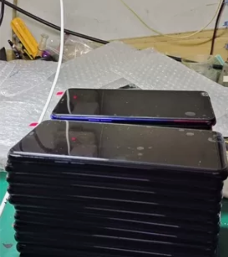二手OPPO R15  ~~~ 6+128...