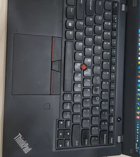 ThinkPad x13 r7 4750u...