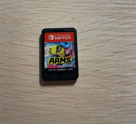 switch强力拳击arms。以前买的日版...