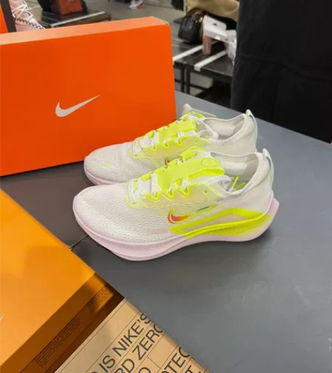 原价1169，Nike耐克女鞋2022运动...