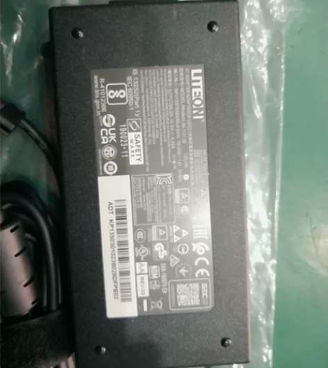 原装全新Acer宏碁PA-1131-26暗...
