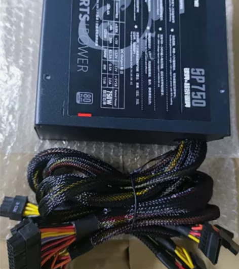 游戏悍将600w电源全新库存未使用,代工厂...