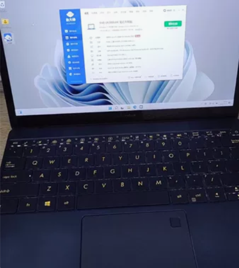 华硕灵耀3 ux390 12.5寸 屏幕排...