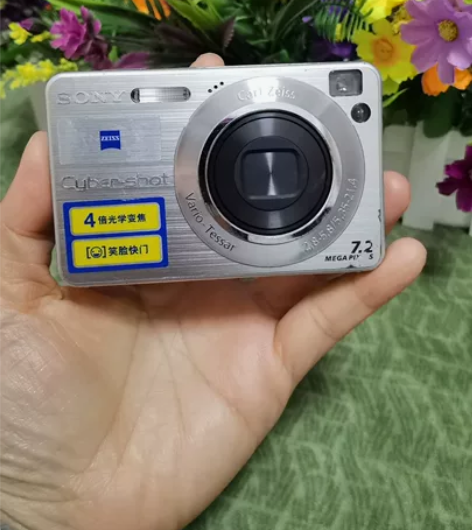 索尼w110数码相机卡片机CCD 相机功能...