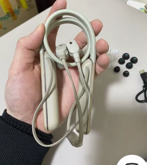 正品 索尼WI-1000XM2 颈挂式无线...