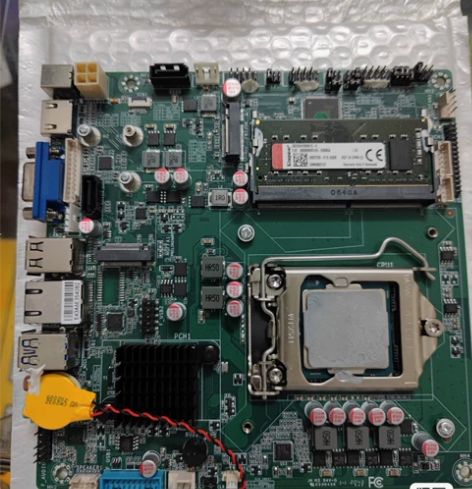 六代、七代U工控主板 DDR4内存 M2固...