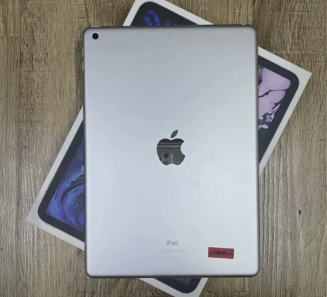 (急出) 个人闲置iPad2019款7代1...