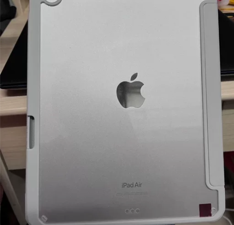 女生自用iPad Air4 2020款 1...