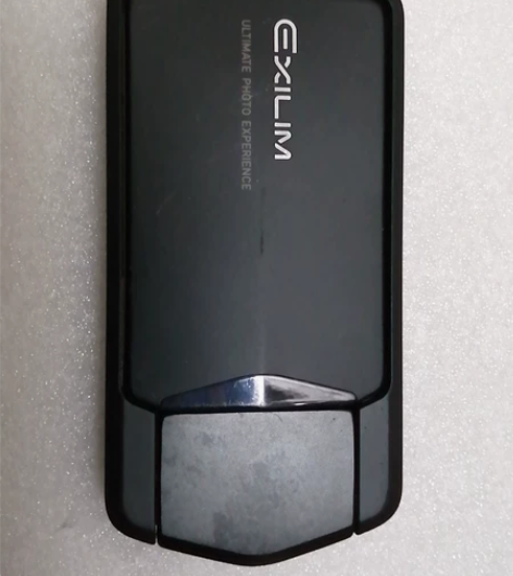 卡西欧美颜相机TR100。 成色不错，完整...