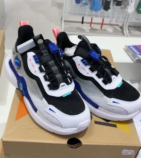 休闲鞋正品安踏 可到店自提，全部正品全新最...