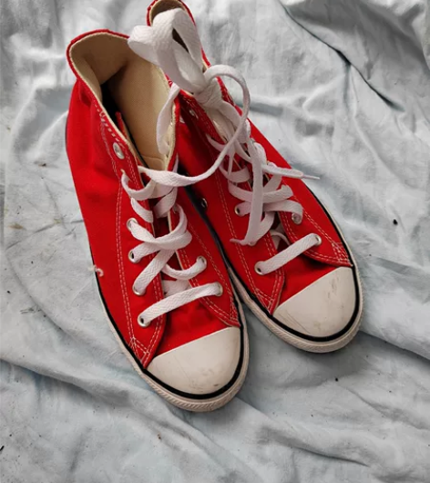 匡威板鞋九新 感兴趣的话点“我想要”和我私...