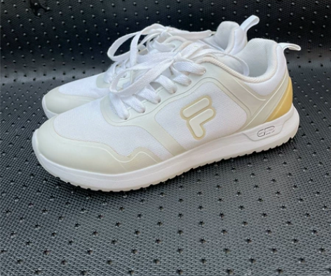 正品 35.5码 FILA 斐乐防滑透气轻...