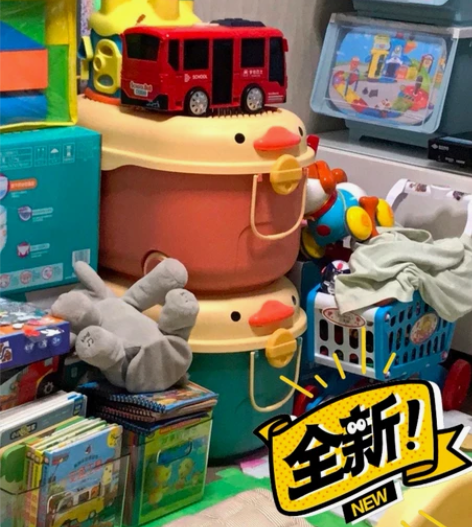 仓库到期，全新玩具收纳箱低价转给需要的宝妈...