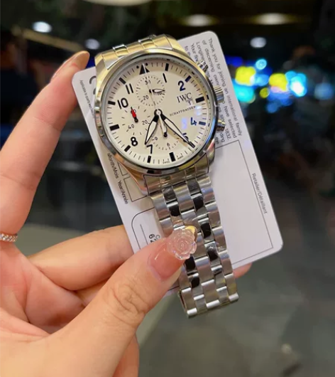 万国  IWC  男表超强夜光6针多功能机...