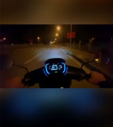 九号e100 不懂改了什么 随便出全证九号...