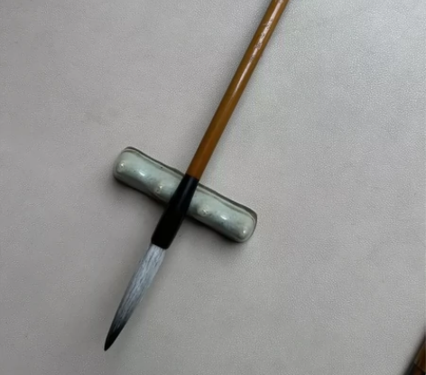 一号细嫩光锋佳品，苏州湖笔。出锋口径：6/...