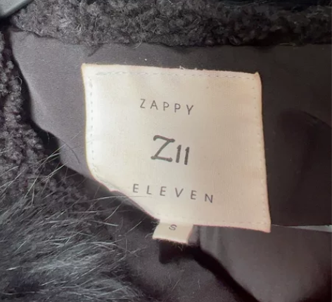 ZLL派克短款羽绒服，1200实体店入，就...