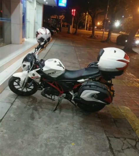 18年宗申200-76摩托车 感兴趣的话点...