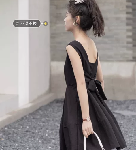 时差 法式黑色连衣裙女夏超仙赫本复古圆领收...