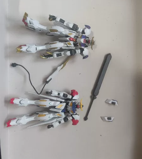 万代hg巴巴托斯天狼座+狼王 4模型情况,...
