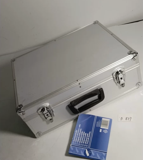 特价出库存处理大号铝合金边框工具箱一个 库...