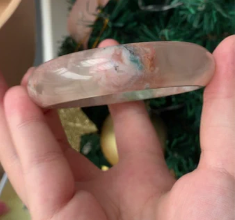 飘粉绿花花有芬达色大花柠檬黄冰透打底 有裂...