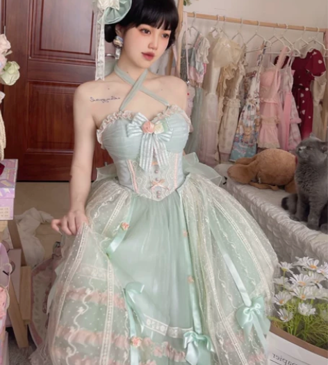 出伯爵夫人Lolita 朝花夕拾jsk s...