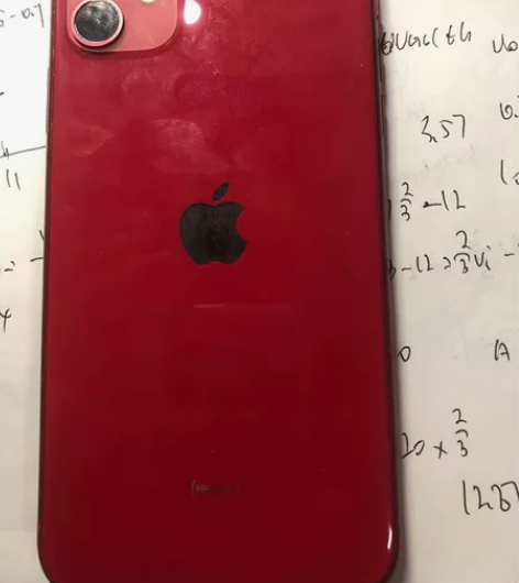 苹果11 卡贴 64g 全原 电池81 屏...