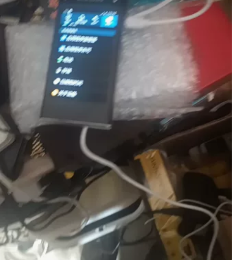 三星G9098反盖手板，触屏，32G内存，...