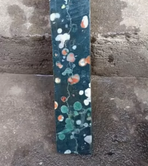 梅花石镇尺毛料 感兴趣的话点“我想要”和我...