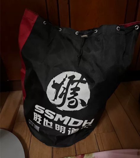 跆拳道护具 头套标是  L码 腿的标是M ...