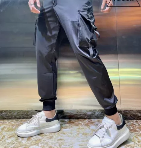 普拉达Prada 2022秋冬新款Re-N...