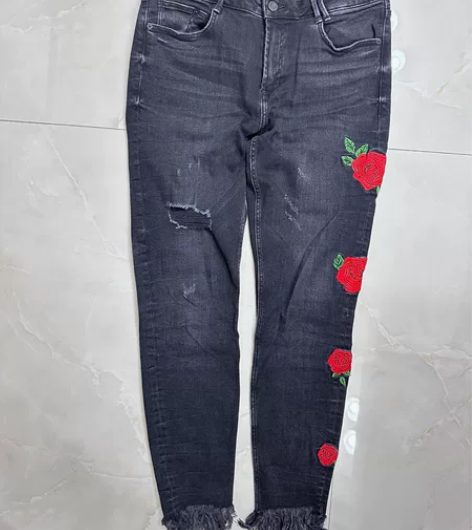 ZARA牛仔裤有弹力黑灰色 裤长算流苏87...