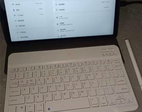 联想小新pad 平板6+128G 挺新的因...