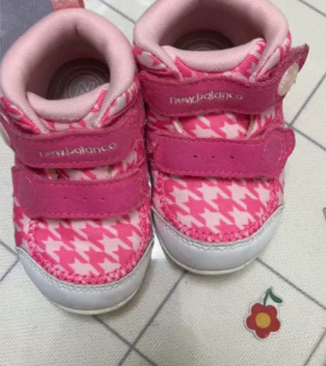 新百伦正品购入 21码，内长120穿的很少