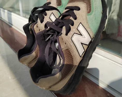 38码新百伦女运动鞋 已经洗干净，很好看，...