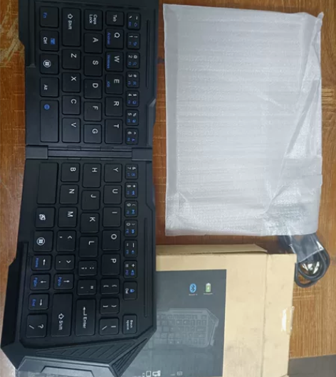 折叠蓝牙键盘，安卓，苹果，win 通用。手...