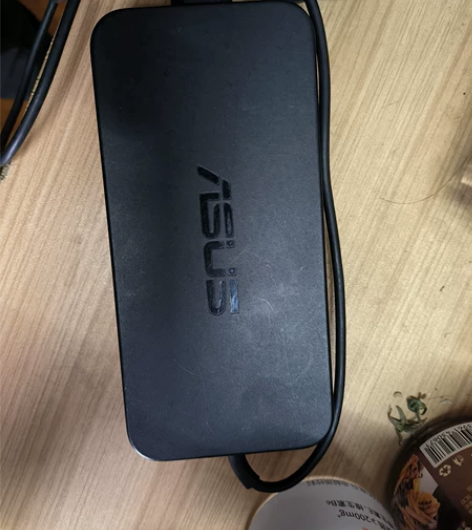 120w适配器，可以给宏碁非凡x和传奇x使...