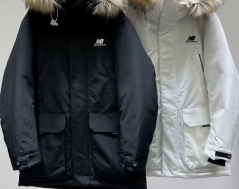 新百伦羽绒服 全新 感兴趣的话点“我想要”...