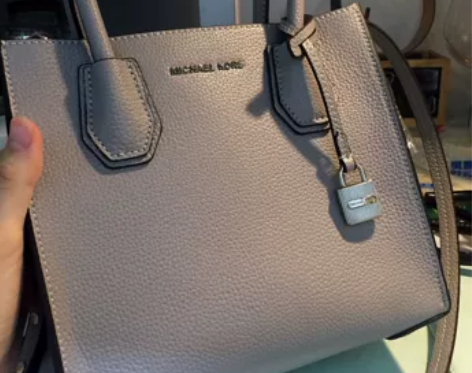 MK 灰色小方包 杨幂同款小号 九五新 杨...