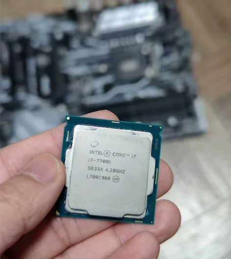 i7 7700k，华硕z270-p，大板，...