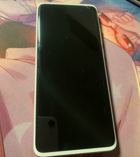 魅族18等风 8+128后盖碎手电筒貌似有...