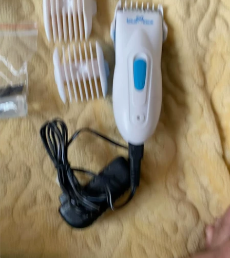 全新 宝宝理发器    未使用 闲置 盒子...