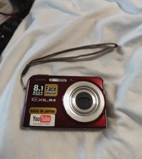 卡西欧ex-s880，810万像素，3倍变...