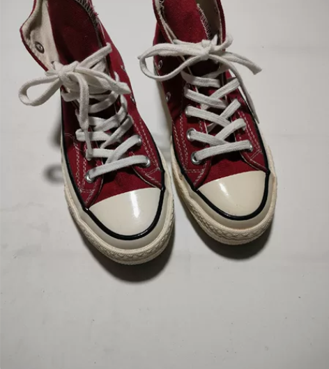 匡威女鞋36码九新细节看图 感兴趣的话点“...