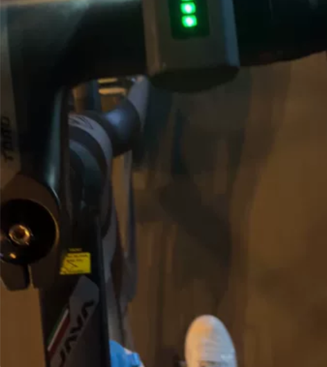 佳沃鱼雷2公路自行车，买成3000元，入门...